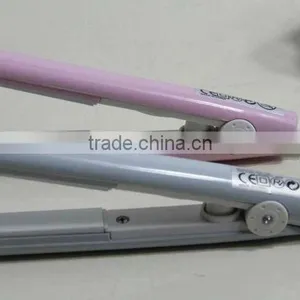 Stock Convenient Hair Straightener thumbnail-1