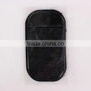 Silicone Car Anti Slip Mat thumbnail-4