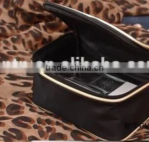 New Listing Custom Cosmetic Bag for Men thumbnail-2
