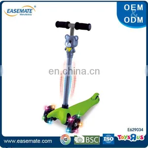 New Arrival Children Electric LED Flash Scooter Toys With Music thumbnail-2