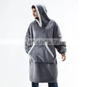 High Quality Convenient Polyester Material Lightweight Wearable Sherpa Blanket With Large Pocket thumbnail-3