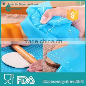 Davis & Waddell Essentials Silicone Pastry Mat thumbnail-5