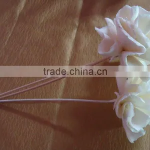 Sola Reed Stick Flower Diffuser thumbnail-5