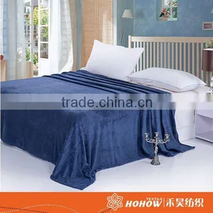 100% Polyester Polar Fleece Blanket Solid thumbnail-1