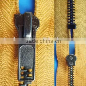 No.5 Close End With Polyester Tape Anti Nickel Zipper thumbnail-1