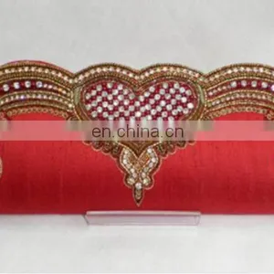 Fancy Ladies Clutch Purses thumbnail-1