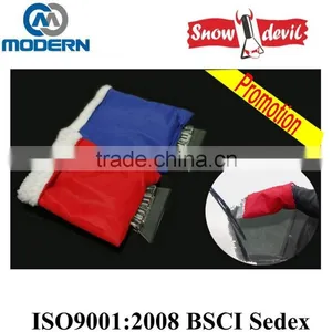 Plastic Car Ice Scraper With Glove for Promotion thumbnail-1