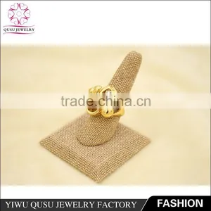 2015 Yiwu New Products Gold Plated Ring With Engrave Pattern One Butterfly Shape thumbnail-3