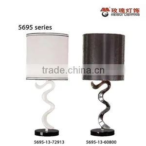 Modern Style Art Deco Table Lamp in Copper thumbnail-1