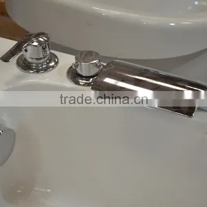 HS-B268 Good Quality Sanitary Ware Sexy Massage Spa Bath Tub thumbnail-2