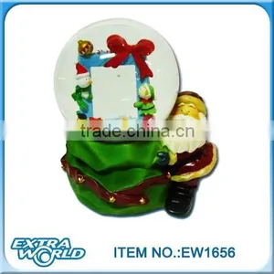 Decorative Christmas Water Ball With Frame thumbnail-1