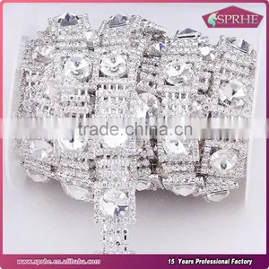 Rhinestone Chain Trim thumbnail-5