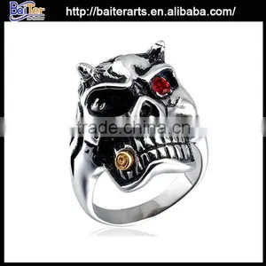 Retro Titanium 316L Stainless Steel Skull Nose Ring thumbnail-1