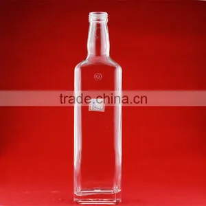 Good Quality Vase Shape Wine Bottles Opal White Bottles 750ml Transparent Glass Bottles thumbnail-3