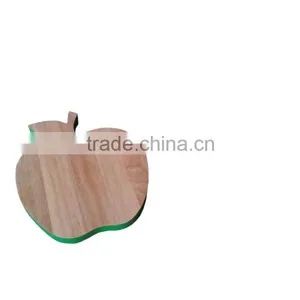 Wood Apple Shaped Fruit Cutting Board thumbnail-1