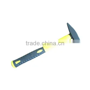 British Type Chipping Hammer With Double Colour Plastic Coating Handle thumbnail-1