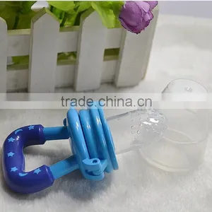 Wholesale 2016 Hot Sale Baby Products Silicone Baby Feeder Pacifier For Fruit Fresh Food Feeder thumbnail-4