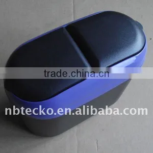 Plastic Car Trash Bin thumbnail-1