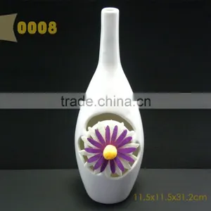 Beautiful White Color Ceramic Flower Vase thumbnail-4