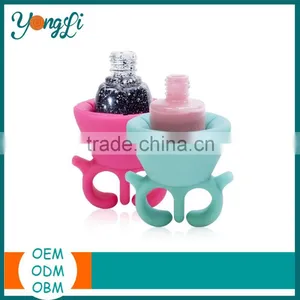 Nail Polish Bottle Holder Ring Set of 3 Pieces Silicone Wearable Nail Polish Bottle Holder thumbnail-3