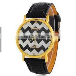 Fashion Women Casual Watches Ladies Wave Printing Wrist Watch Multicolor Leather Quartz Watch thumbnail-4