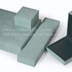 Green Special Texture Paper Jewelry Set Box With Custom Hot Stamping Silver Logo thumbnail-1
