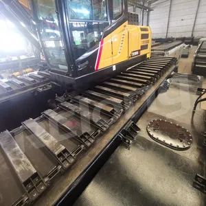 Factory Price Amphibious Excavator With Floating Pontoon for Dredging thumbnail-5