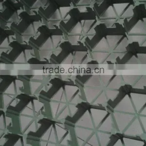Plastic Grass Paver / Grass Planting Plate thumbnail-1