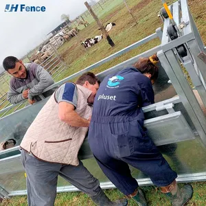 Heavy Duty Welded Wire Mesh PVC Coated 6 Feet Galvanized Steel Frame Eco-Friendly Rodent Proof Farm Use Security Fence thumbnail-1