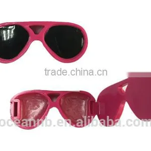 Cute Slipper Shape Lip Balm for Fun thumbnail-4