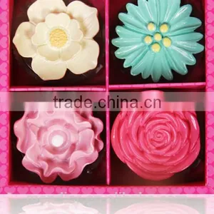 Mendior Wholesale Flower Lip Balm Set Fruit Organic Essence Birthday Wedding Gift 4pcs/set/box Support OEM thumbnail-1
