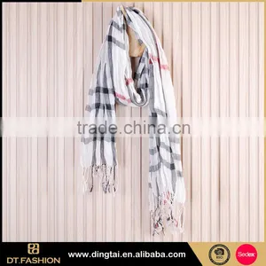 Hot New Product Digtial Printed 1 Dollar Scarf Bed Scarf King Size thumbnail-1