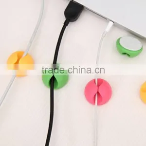 Lightweight Hole Multi-color Silicone Cable Winder thumbnail-5