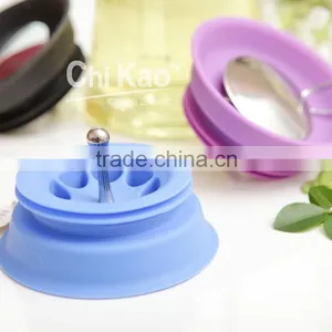 Eco-friendly Borosilicate Blown Glass Water Bottle thumbnail-5
