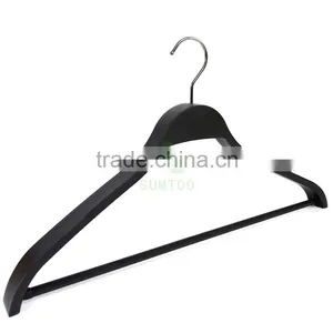 Wholesal Antislip Rubber Coated Hanger thumbnail-3