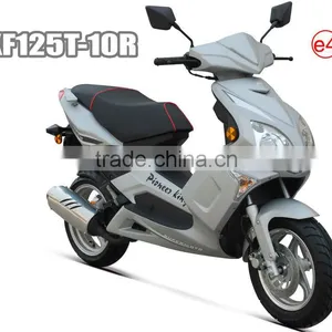 125cc Gasoline Scooter thumbnail-1