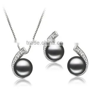 17.5 Inch Dyed Black 7-8mm Freshwater Jewelry Pearl Set thumbnail-1