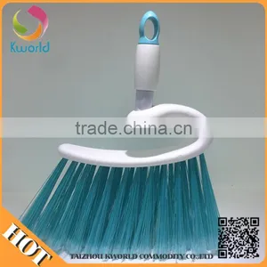 Factory Directly Sell Italy Style Designer Sweeping Broom Plastic Broom Head With Long Handle thumbnail-6