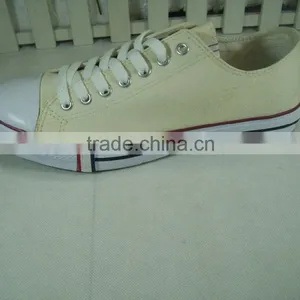 Cheapest Vulcanized Canvas Shoe/Classic Shoes /Football Shoe thumbnail-3