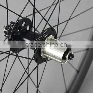 Disc Brake Road Bike Wheelset Clincher Side Carbon Fiber Wheelset W40T thumbnail-2