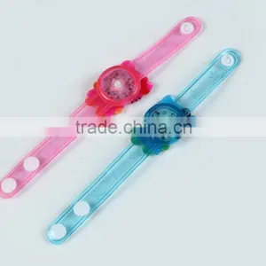 Hello Kitty Cat Cartoon Lovely Girl Customised Flashing Colorful Nights LED Necklace thumbnail-1