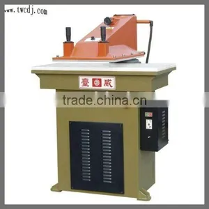 Garment Cutting Machine thumbnail-1