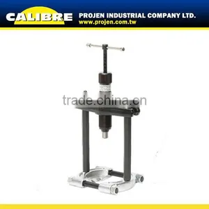 CALIBRE Car Repair 20-105mm 10 Ton Hydraulic Gear Puller Set thumbnail-2