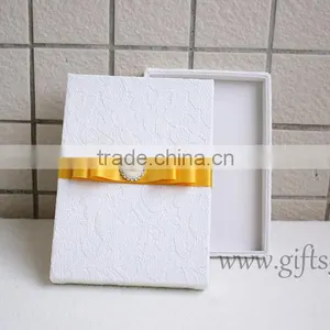 Wholesale Wedding Invitations Favor Gift Box With Ribbon thumbnail-1