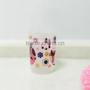 Leaf and Flower Printed Plastic Cup for Bathroom thumbnail-1