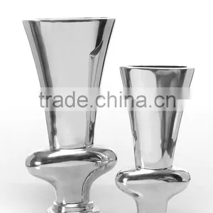 Vase thumbnail-1