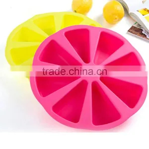 Hot Selling Silicone Cake Mold 8 Checks Cake Mold Triangle Cake thumbnail-1