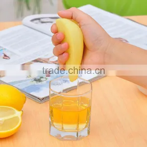 Kitchen Tools Silicone Lemon Squeezer Lemon Press thumbnail-4