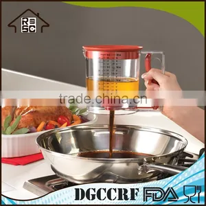 Reliable Company Grease Gravy Separator Plastic, Fat Gravy Separator 4 Cup, Oil Gravy Separator Kitchen thumbnail-1