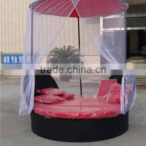 Outdoor Rattan Bed thumbnail-3